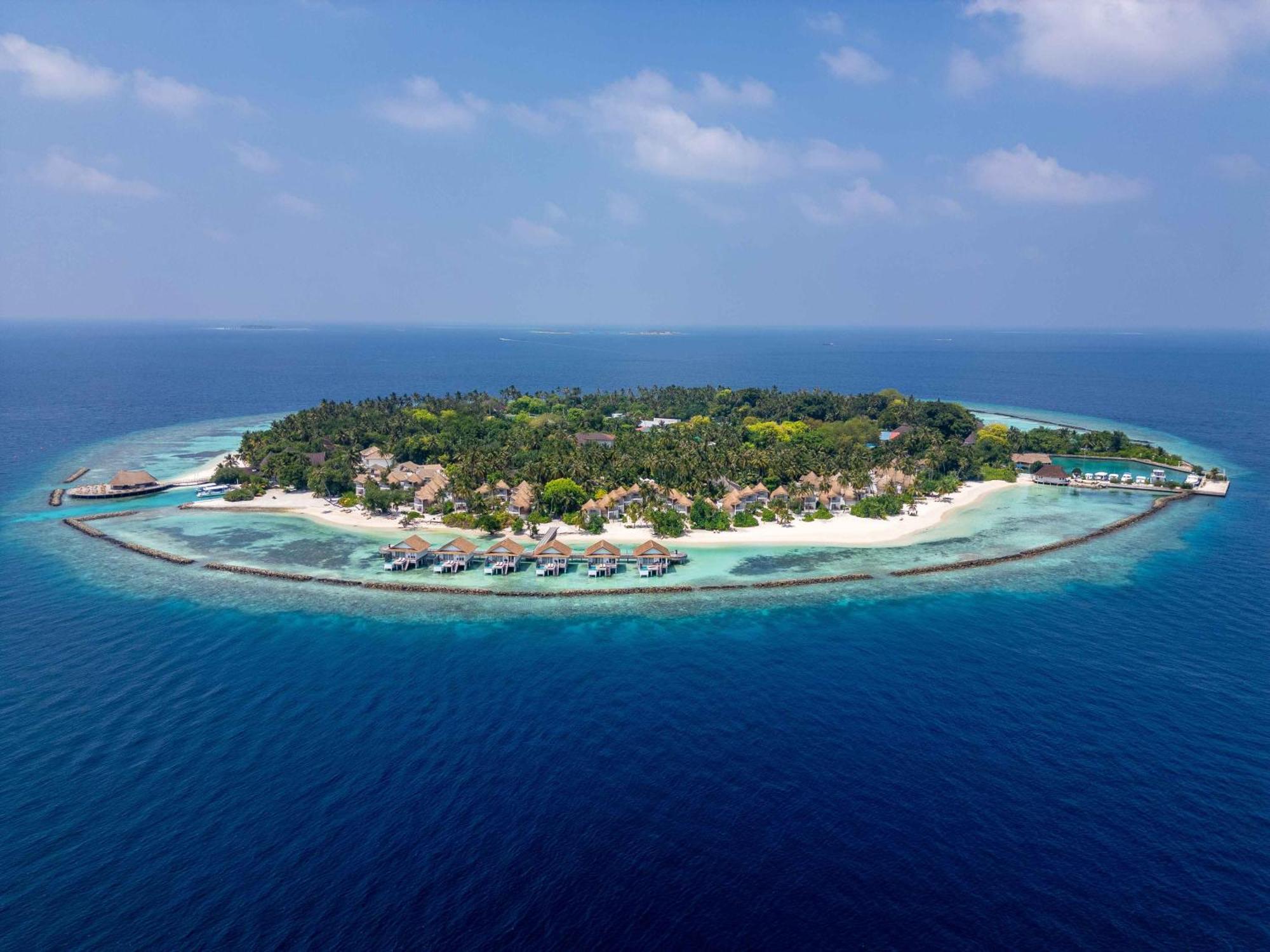 Bandos Maldives - One Way Transfer Free For Stays From 1St May Till 30Th Sept 2025 Bandos Island Kültér fotó