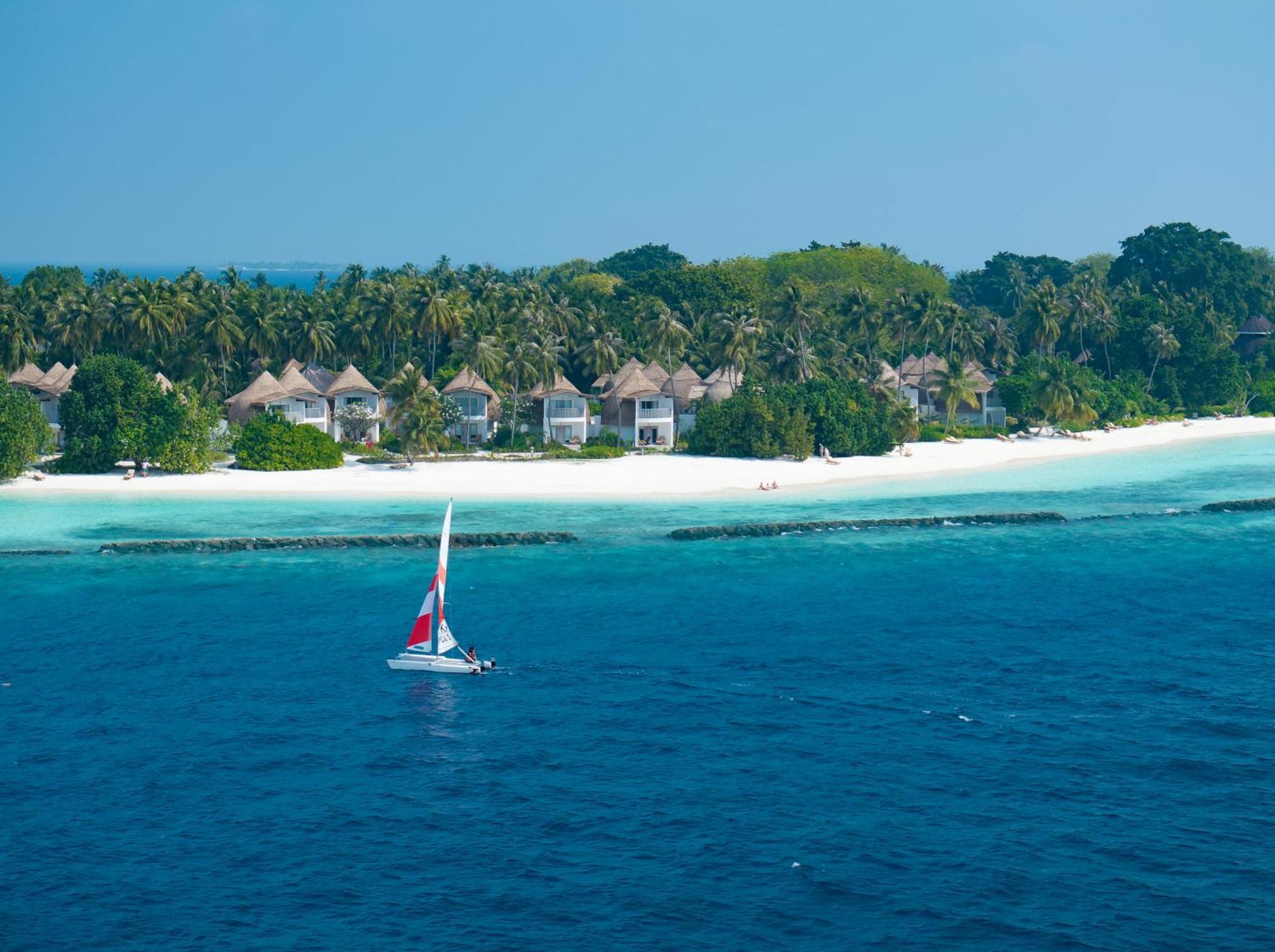 Bandos Maldives - One Way Transfer Free For Stays From 1St May Till 30Th Sept 2025 Bandos Island Kültér fotó