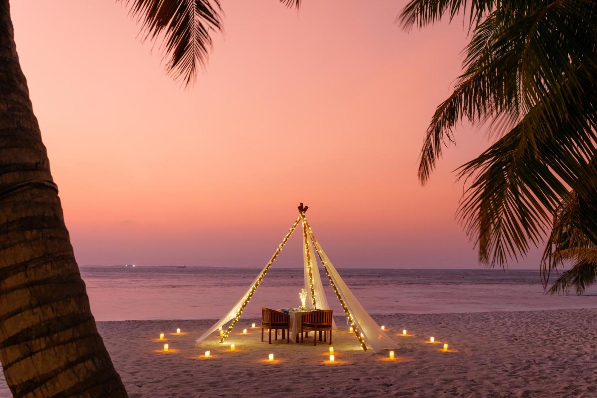 Bandos Maldives - One Way Transfer Free For Stays From 1St May Till 30Th Sept 2025 Bandos Island Kültér fotó