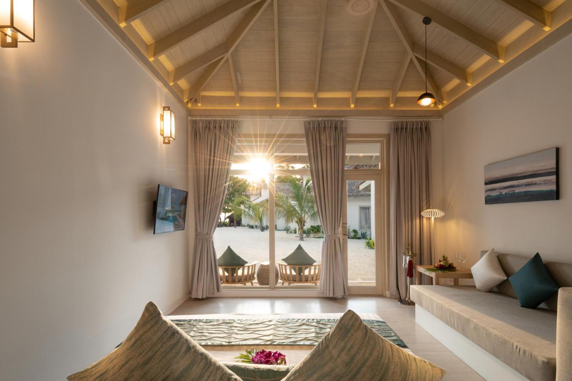 Bandos Maldives - One Way Transfer Free For Stays From 1St May Till 30Th Sept 2025 Bandos Island Kültér fotó